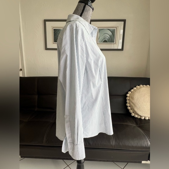 Women’s Striped Button Up Blouse - Picture 3 of 9